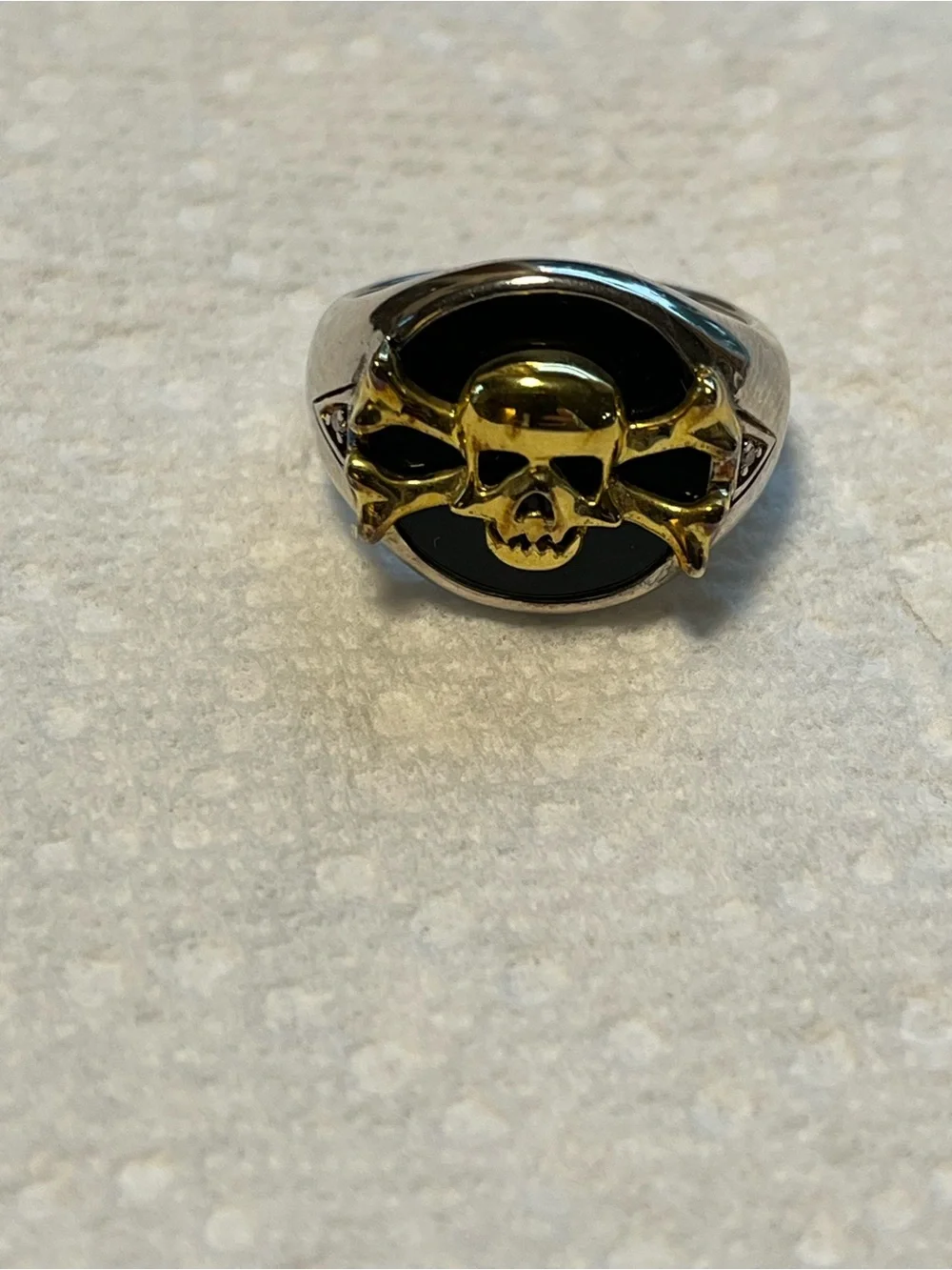 Gold Skull & Crossbones Onyx Signet Ring - Black and Gold
